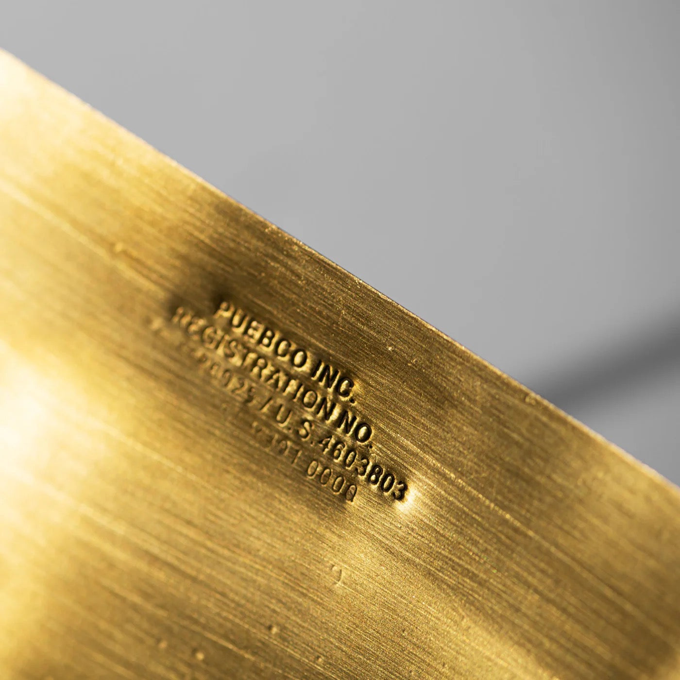 PUEBCO｜TABLET STAND / 黃銅支架