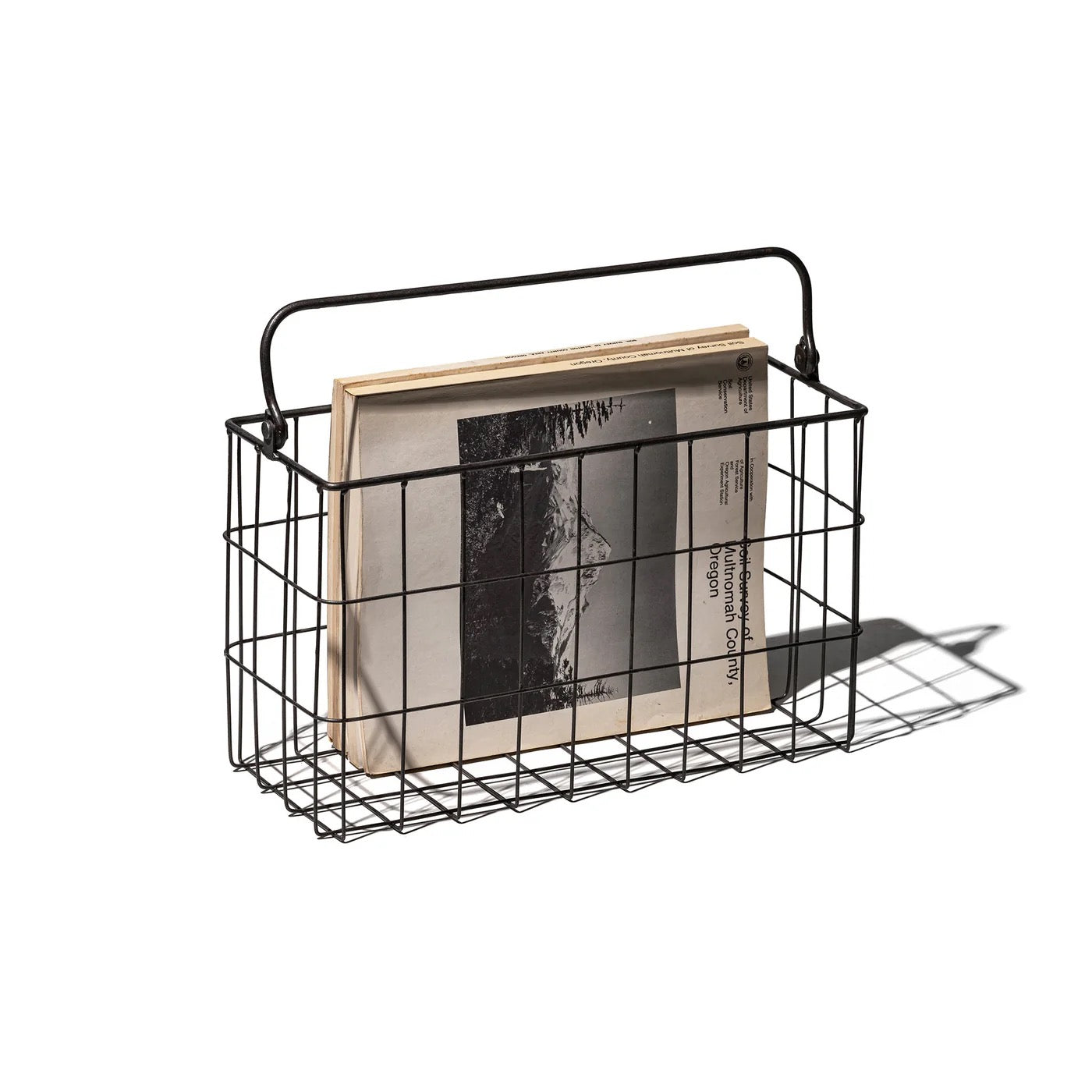 PUEBCO｜MAGAZINE WIRE BASKET / 金屬雜誌掛籃