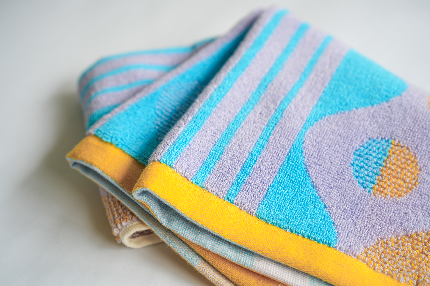 FUMI Towel｜剩紗再製毛巾｜幾何波浪 / 方格 / 彩條(黃+綠)