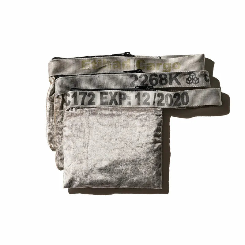 PUEBCO｜VINTAGE SLING BELT POUCH Silver / 絨布收納包 銀