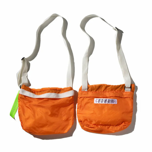 PUEBCO｜VINTAGE HEAVY PARACHUTE SHOULDER POUCH Orange / 厚磅降落傘布再製斜背包 橘