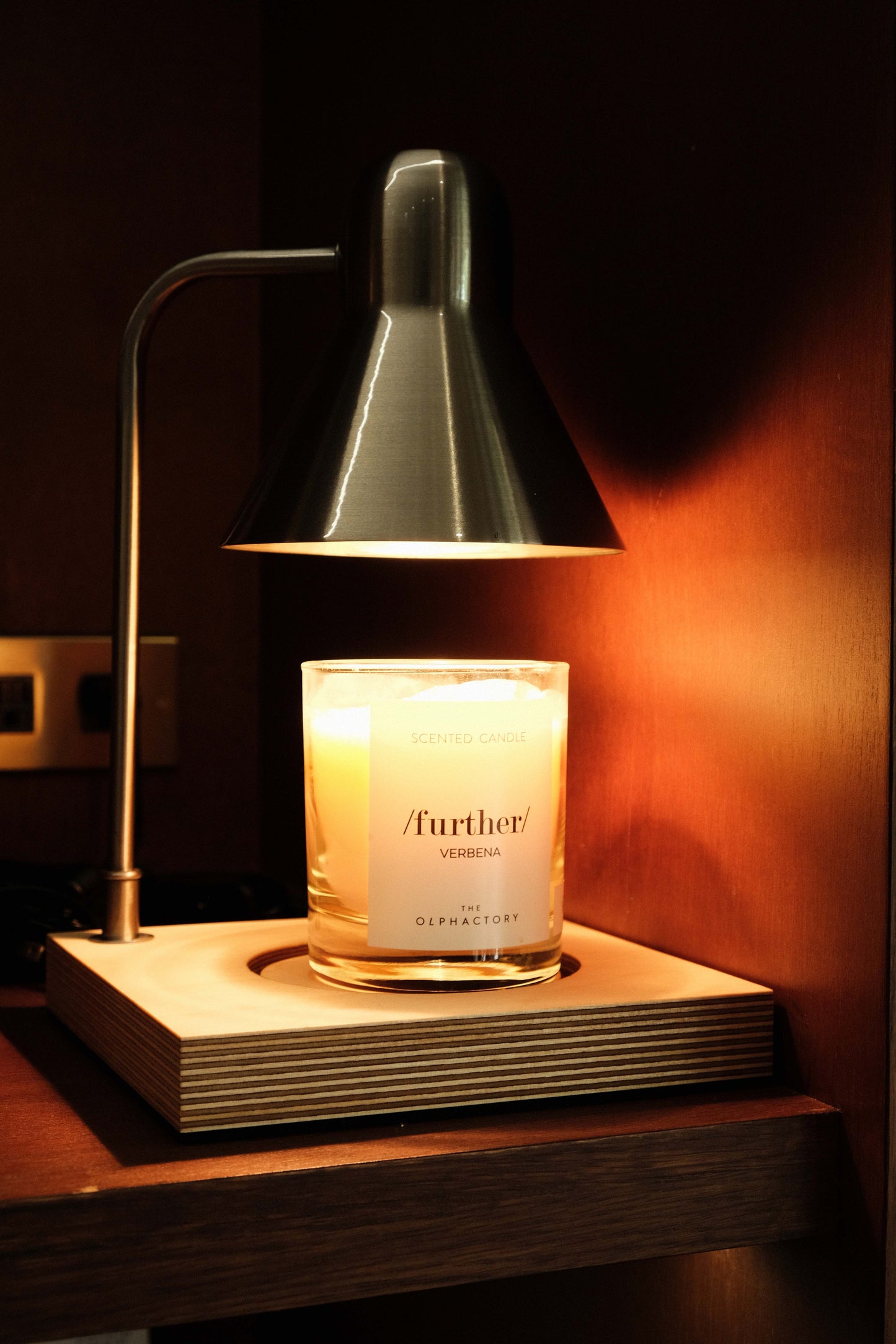 【全新、展示品出清】韓國 Memory Lane｜溫潤空間 木紋底座暖燭燈